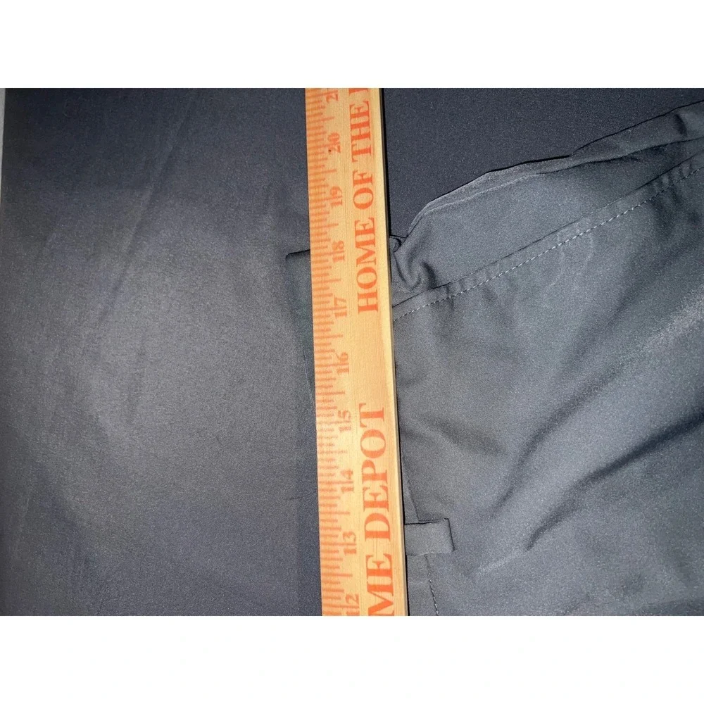 Haggar Cool 18 Pro Mens Golf Shorts Dark Gray Flat Front Performance Size 38